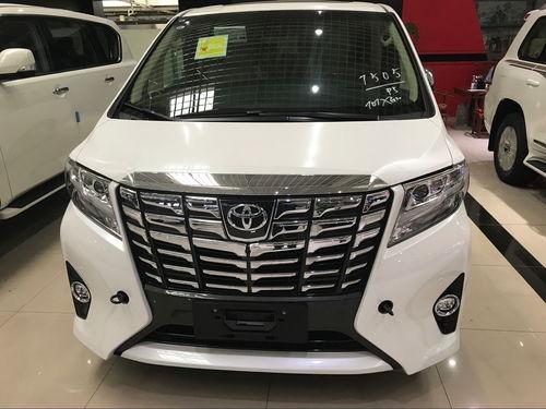 爆料丰田埃尔法视频播放,视频曝光背后的豪华商务座驾魅力